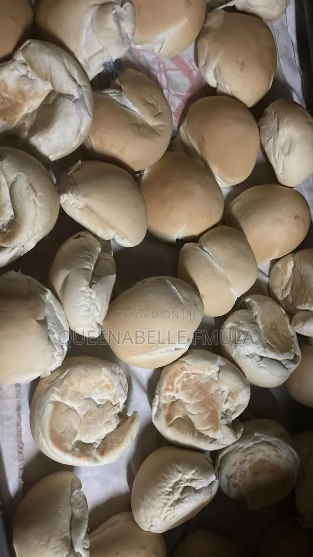 Hot Fresh Bread · Photo 1