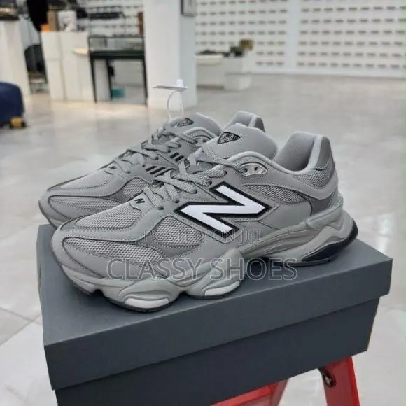 New Balance 9060 Dark Ash · Photo 1