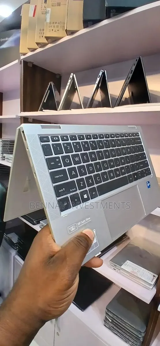 Laptop HP EliteBook x360 1030 G8 16GB Intel Core i5 SSD 512GB · Photo 1