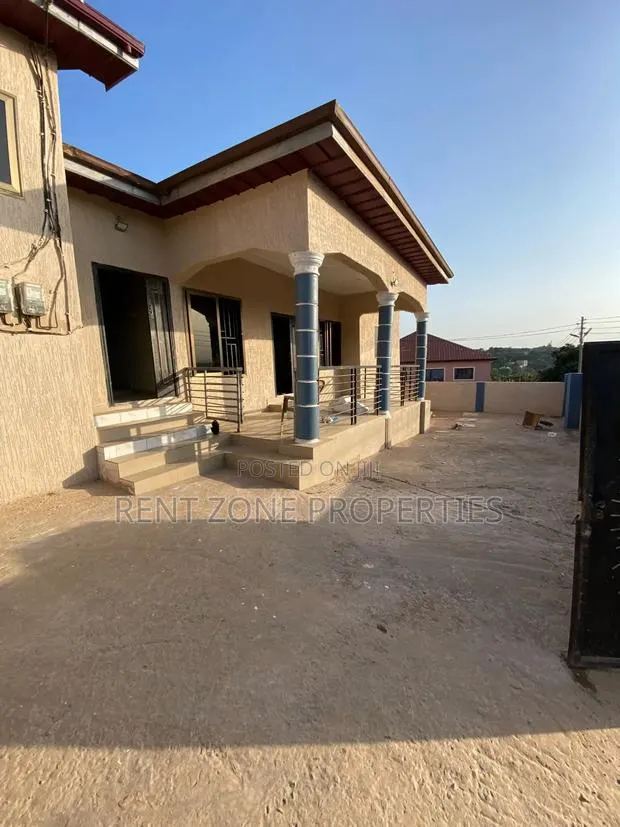2bdrm Apartment in Kwabenya for rent · Photo 1
