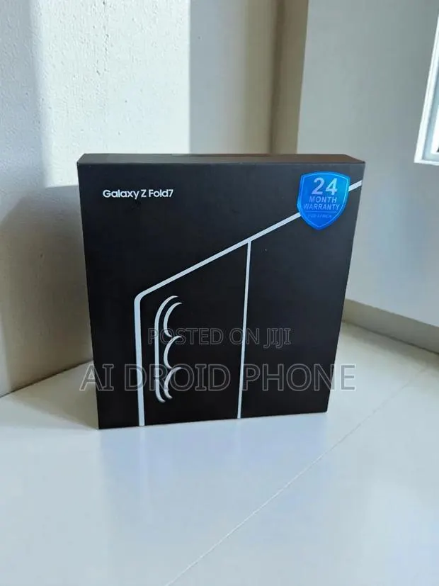 New Samsung Galaxy Z Fold7 256 GB Black · Photo 1