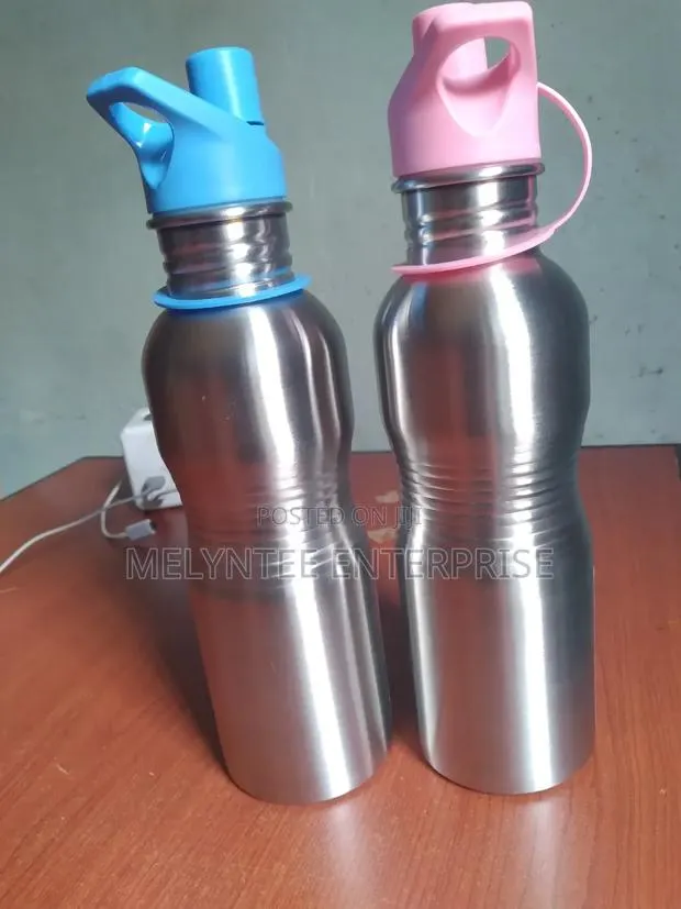 Water Bottle Stainless Steel 750ml · Photo 1