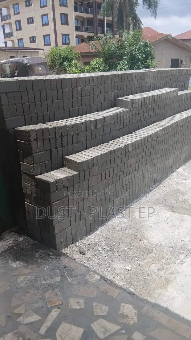 Blocks Production at on Site · Photo 1