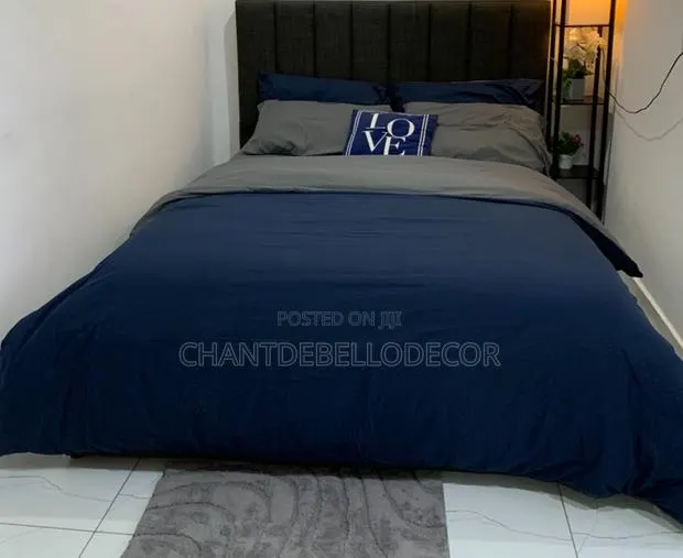 Ultra Soft All Season 7-piece King Size Removable And Reversible Duvet · Photo 1