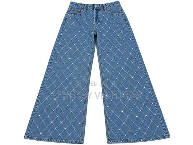Luxury Jeans Sizes 29 Good for Outing · Photo 1