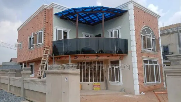 Frameless Balustrade · Photo 1