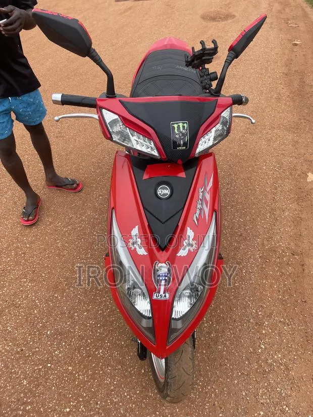 SYM Symnh 2023 Red · Photo 1