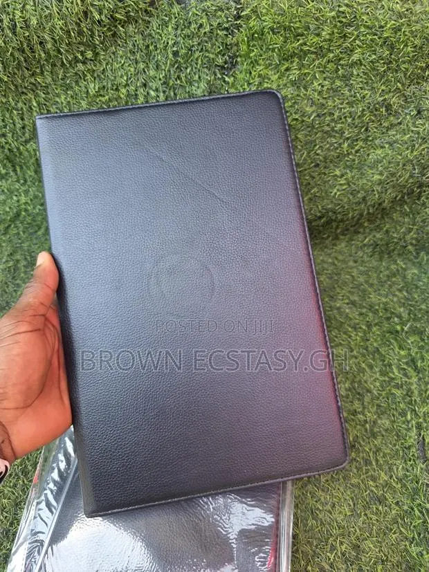 Samsung Galaxy Tab 8/9/10/ 11 Ultra Leather Case · Photo 1