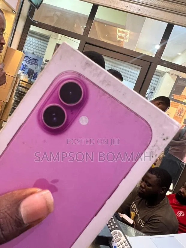 New Apple iPhone 16 128 GB Pink · Photo 1