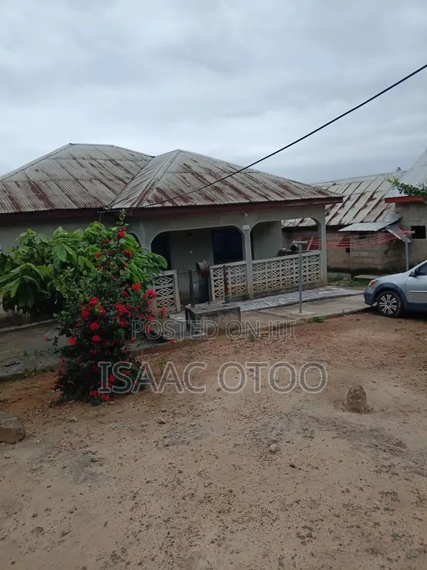 3bdrm House in Adansi South for sale · Photo 1