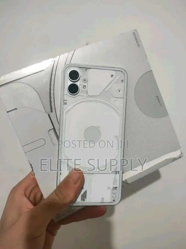 New Nothing Phone 1 256 GB Silver · Photo 1
