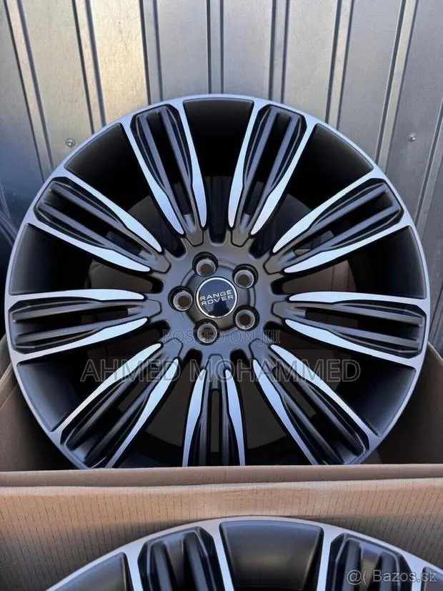 Range Rover Rim 22 (Grey) · Photo 1