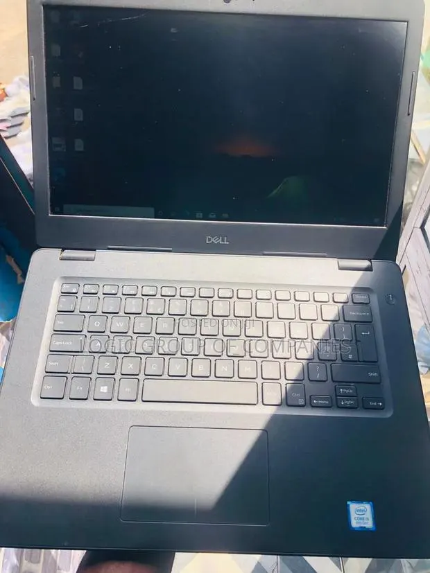 Laptop Dell Latitude 3400 8GB Intel Core i5 SSD 256GB · Photo 1