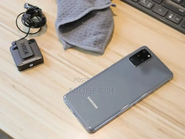 New Samsung Galaxy S20+ 5G 256 GB Gray · Photo 1