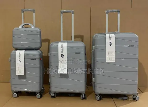 4 PCS Set Luggage Suitcase Travel Bag · Photo 1