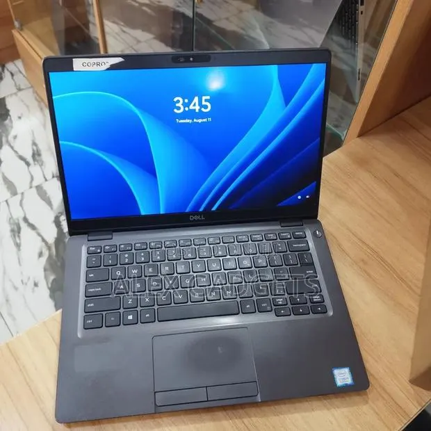Laptop Dell Latitude 5300 8GB Intel Core i5 SSD 256GB · Photo 1