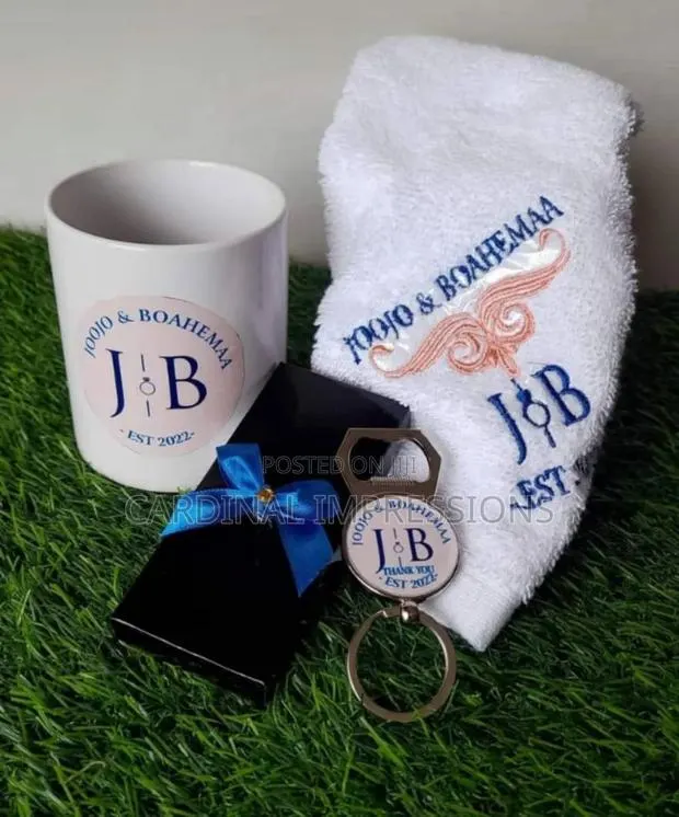 Unique Souvenirs Embroidery: Personalize Your Memories · Photo 1