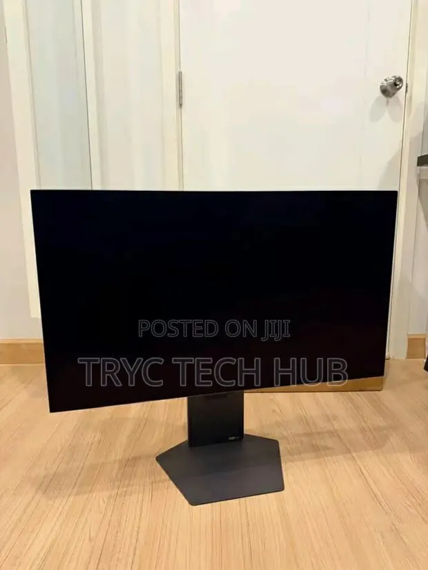 Lg Oled Monitor With Remote · Photo 1