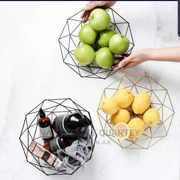 Metal Fruits Basket · Photo 1