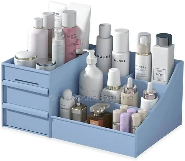 Cosmetic Box · Photo 1