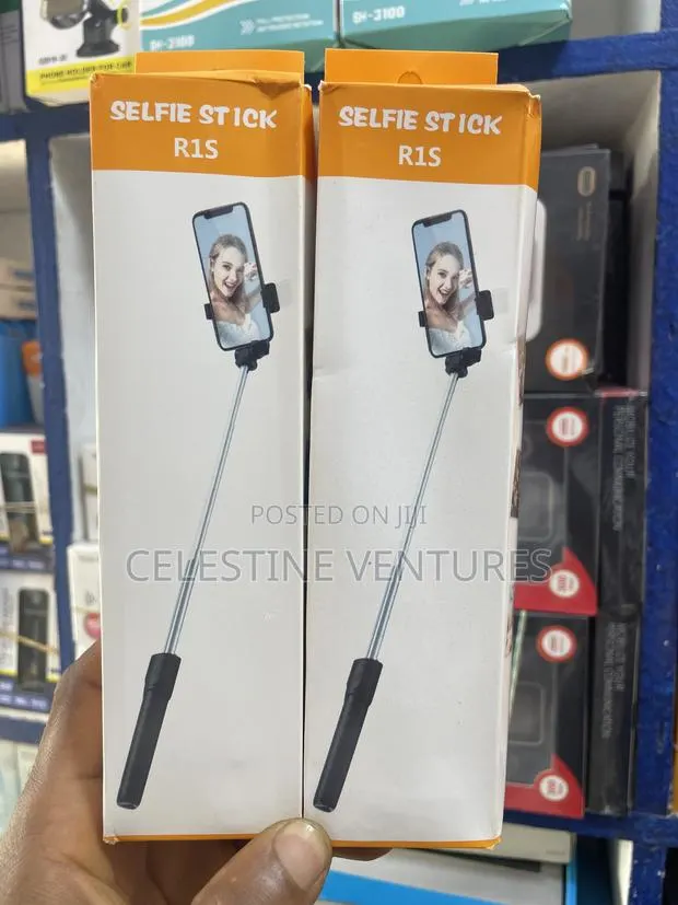 R1S Selfie Stick · Photo 1