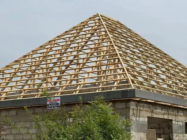 Experts in Alu-Zinc Roofing Wood-Work Structure · Photo 1