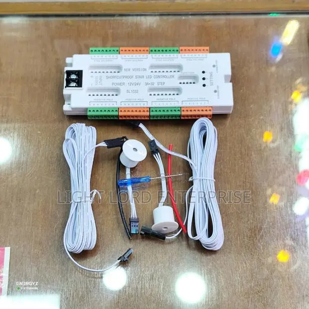 1years Warranty System Intelligent Staircase Controller · Photo 1