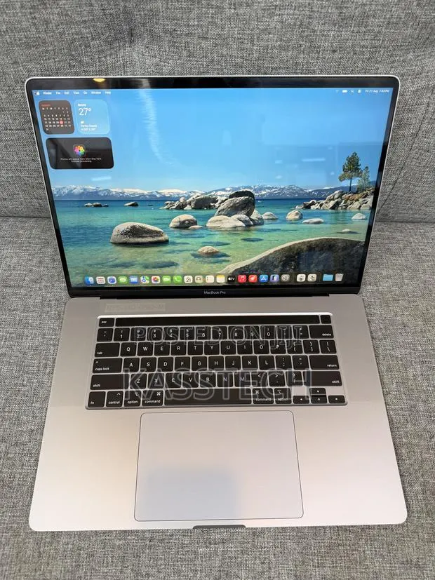 Laptop Apple MacBook Pro 2019 16GB Intel Core i7 SSD 512GB · Photo 1
