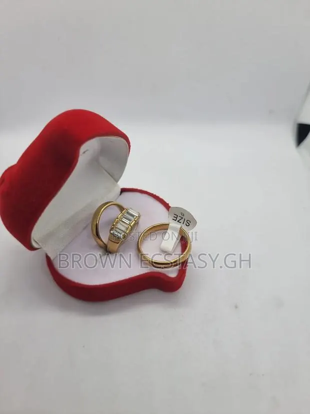 3 Piece Wedding and Engagement Rings · Photo 1