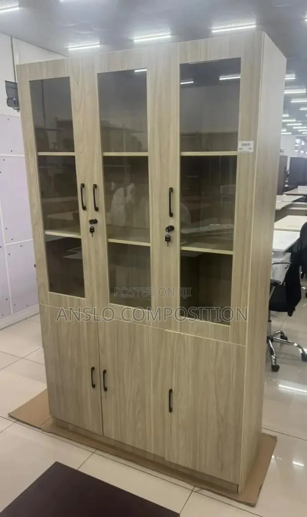 Tree Doors Wooden Book Shelve · Photo 1