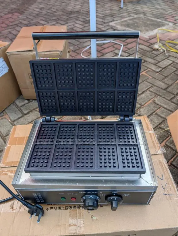 Waffle Machine(10 Square Piece Waffle) · Photo 1
