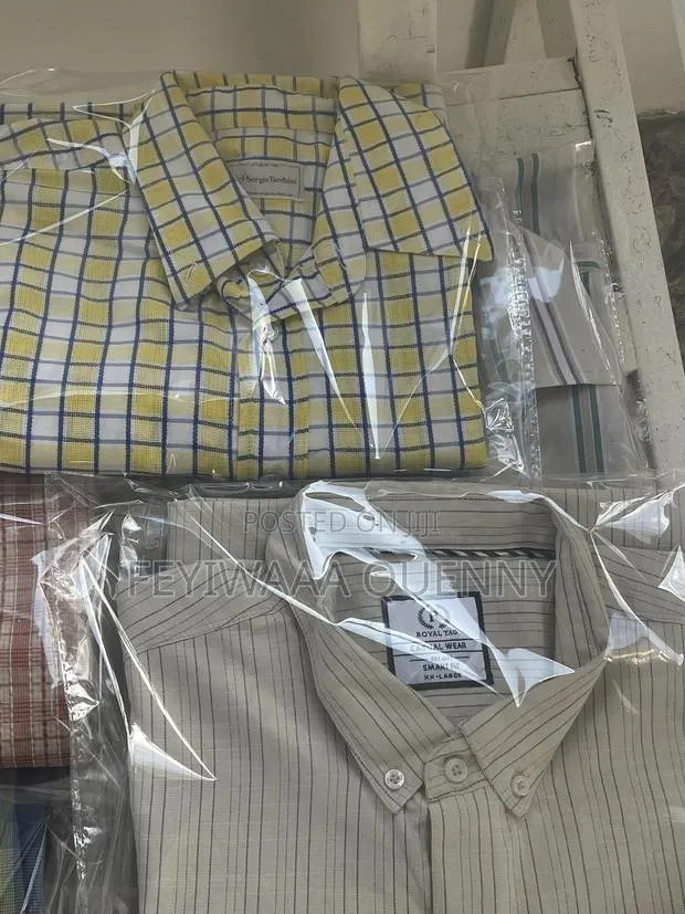Long and Short Sleeve Shirt · Photo 1