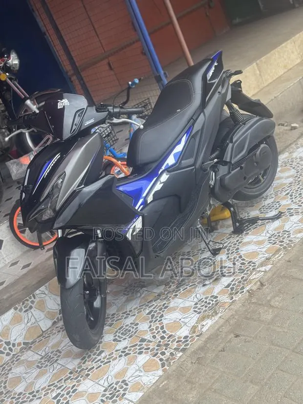 Yamaha 2025 Black · Photo 1