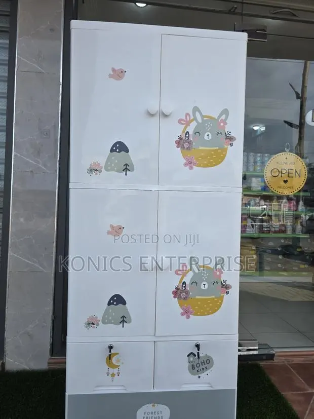Baby Wardrobe · Photo 2