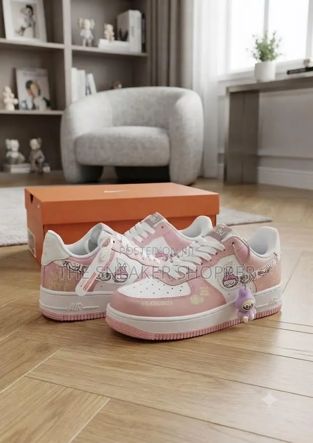 Airforce Play Pink and White Sneaker · Photo 1