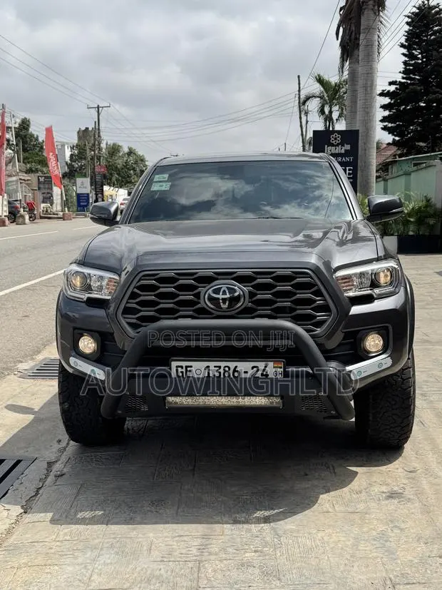 Toyota Tacoma TRD Off Road Access Cab 6' Bed V6 AT 2023 Gray · Photo 1