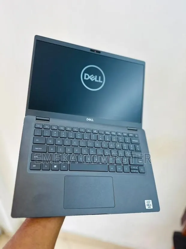 Laptop Dell Latitude 7310 16GB Intel Core i5 SSD 256GB · Photo 1