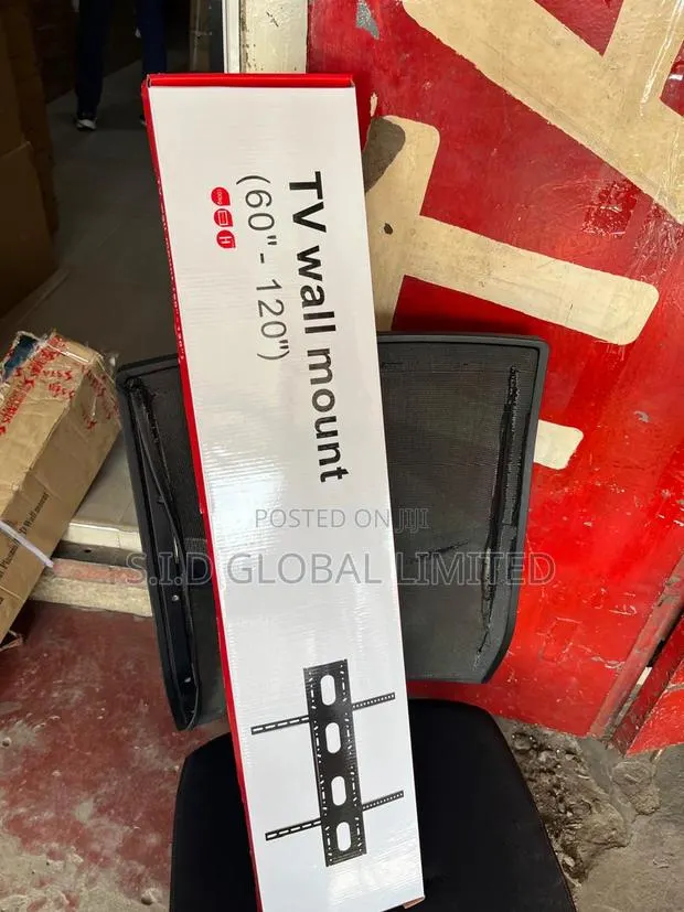 Adjustable 60" - 120" Tv Wall Mount · Photo 1