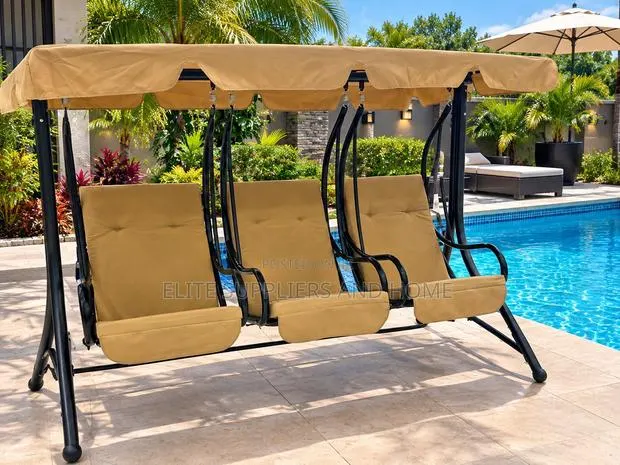 Swing Chair · Photo 1