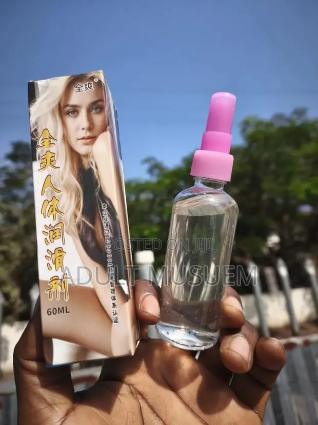 Quality Lubricant Gel for Female Orgasm - Unscented Lube & Slimy. · Photo 1