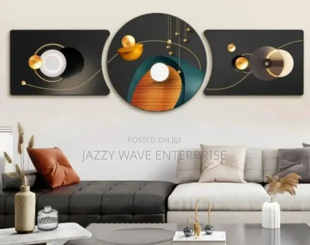 Wall Frame Decor · Photo 1