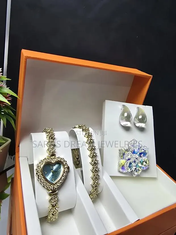 Jewelry Sets · Photo 1
