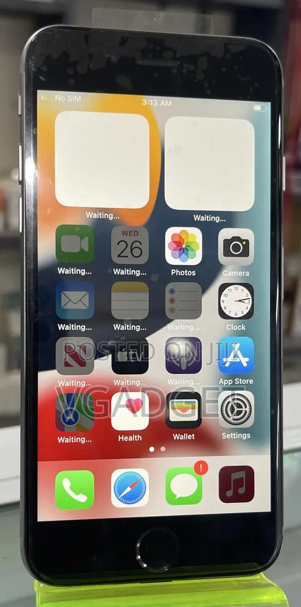 Apple iPhone 6s 64 GB Gray · Photo 1