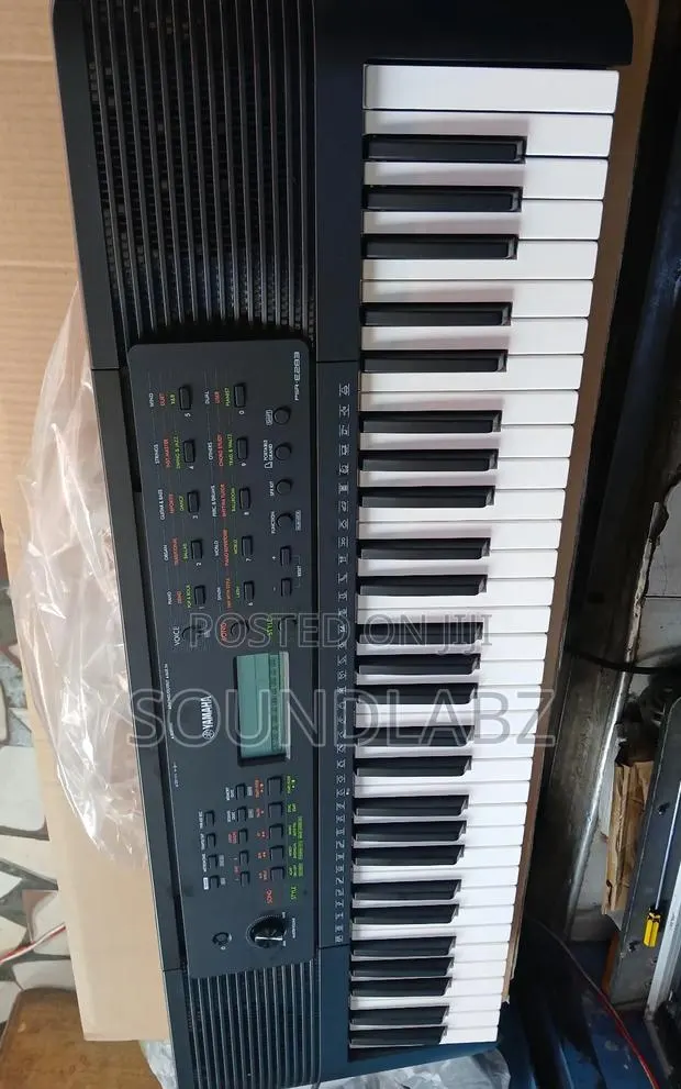 Yamaha Psr-283 61-key Keyboard · Photo 1
