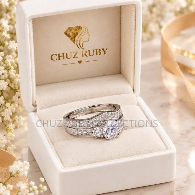 Women's Engagement Ring Two Piece (Includes Free Ring Box) · Photo 1