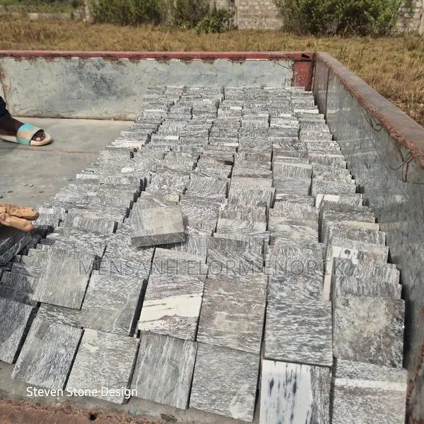 Mambo Stone Seler · Photo 1