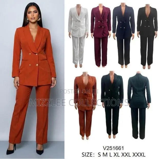 Quality Double Breasted Suit for Ladies in Black Blueblack White Green · Photo 1