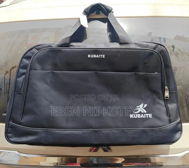 Quality Material Travelling Bag for Sale at a Cool Price · Photo 1