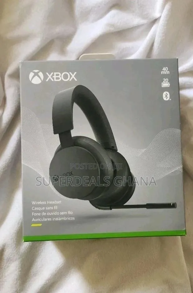 Xbox Wireless Bluetooth Headset · Photo 1