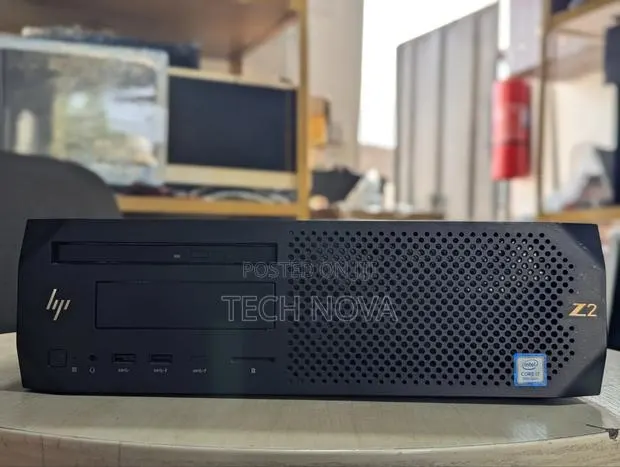 Desktop Computer HP Z2 G4 Mini 16GB Intel Core i7 SSD 256GB · Photo 1